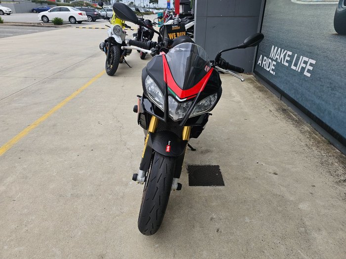 2017 APRILIA TUONO V4 RR Black