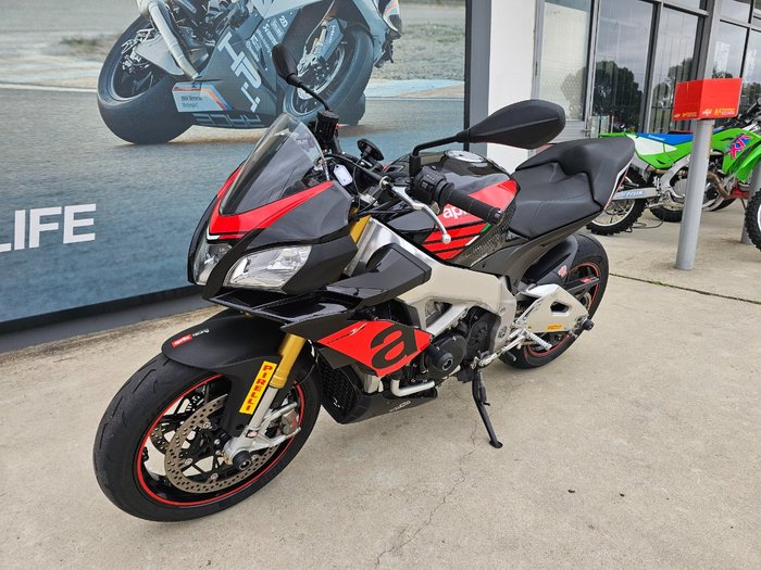 2017 APRILIA TUONO V4 RR Black