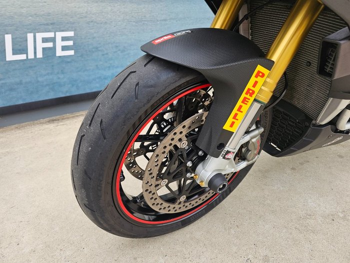 2017 APRILIA TUONO V4 RR Black