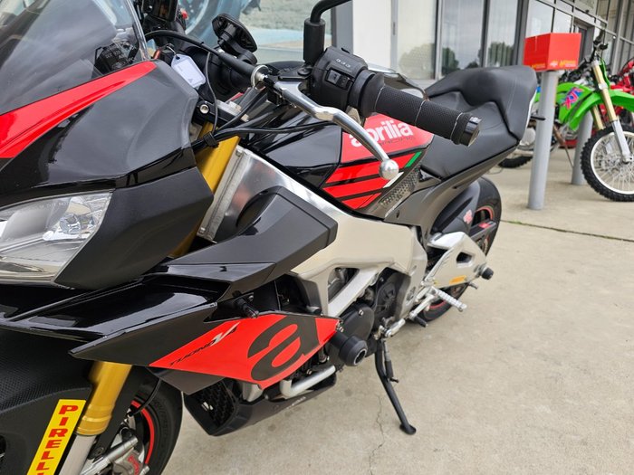 2017 APRILIA TUONO V4 RR Black