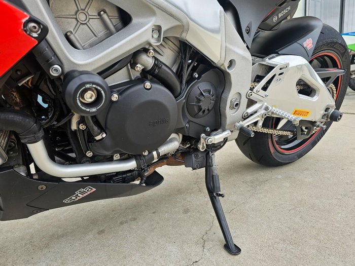 2017 APRILIA TUONO V4 RR Black