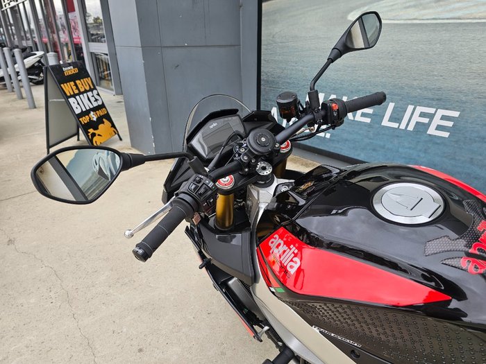 2017 APRILIA TUONO V4 RR Black