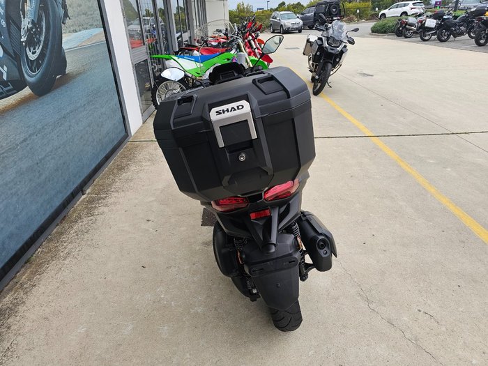 2024 Yamaha XMAX 300 (CZD300A) Maroon