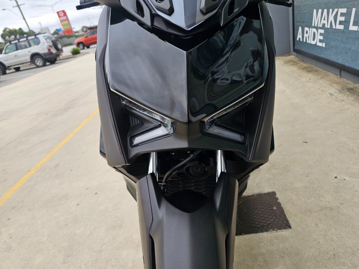 2024 Yamaha XMAX 300 (CZD300A) Maroon