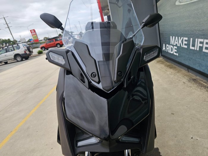 2024 Yamaha XMAX 300 (CZD300A) Maroon