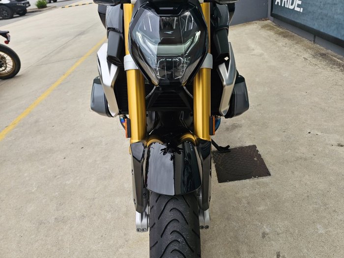 2024 BMW Motorrad R 1250 R Black