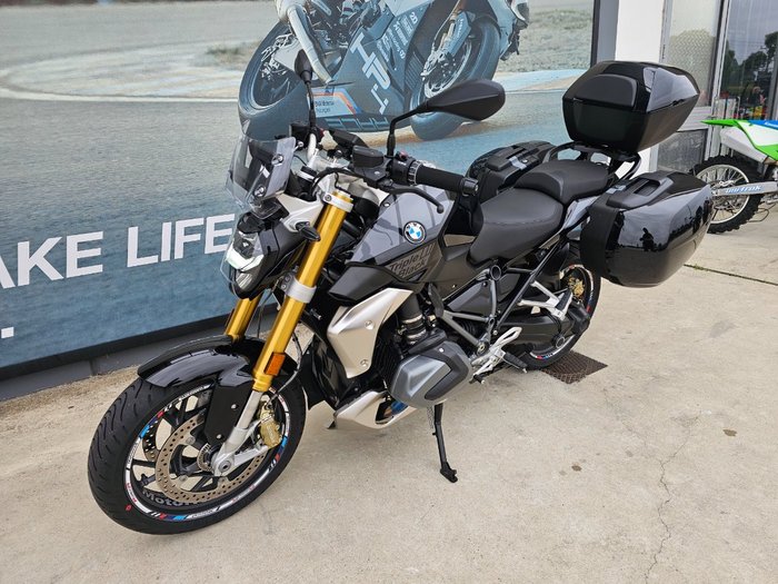 2024 BMW Motorrad R 1250 R Black