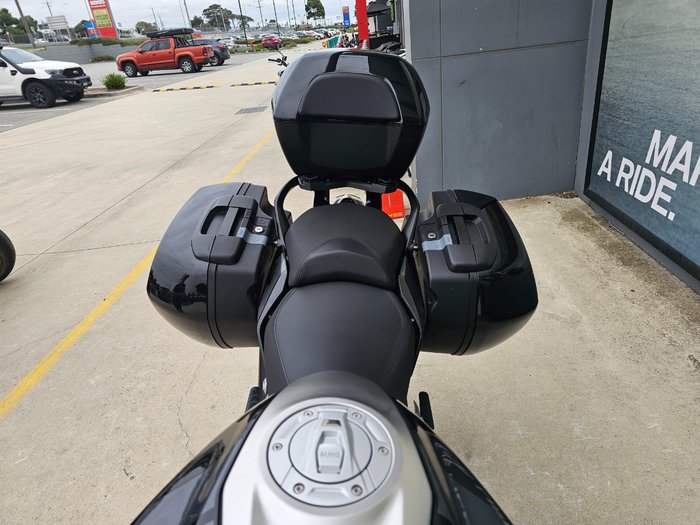 2024 BMW Motorrad R 1250 R Black