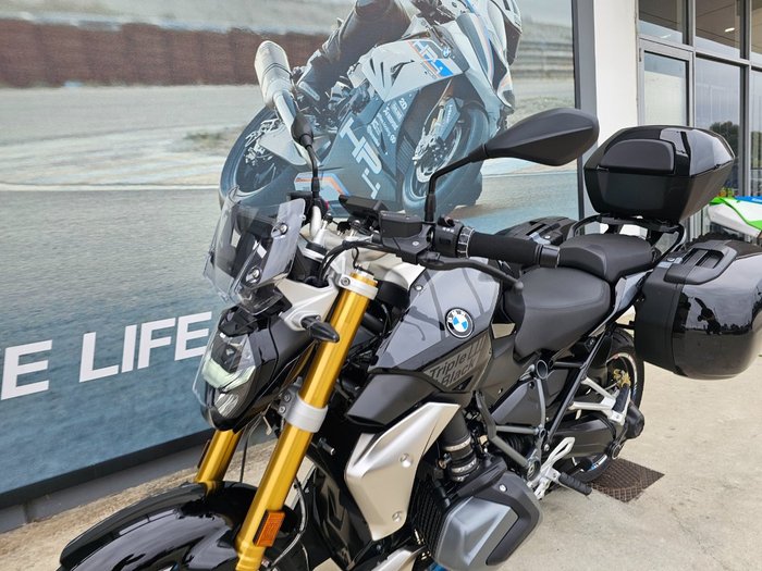 2024 BMW Motorrad R 1250 R Black