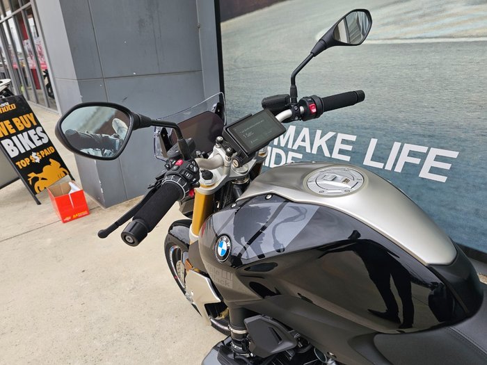 2024 BMW Motorrad R 1250 R Black