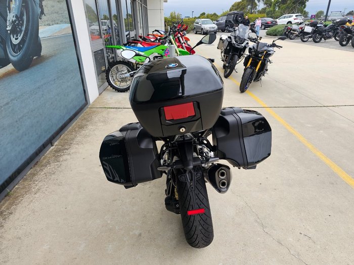 2024 BMW Motorrad R 1250 R Black