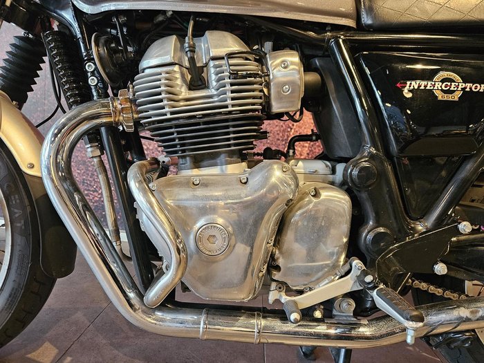 2021 Royal Enfield Interceptor 650 650 Twin Silver