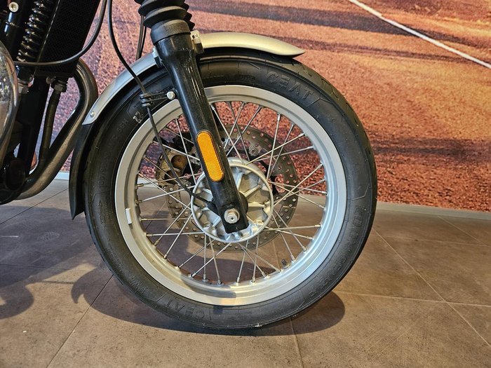 2021 Royal Enfield Interceptor 650 650 Twin Silver