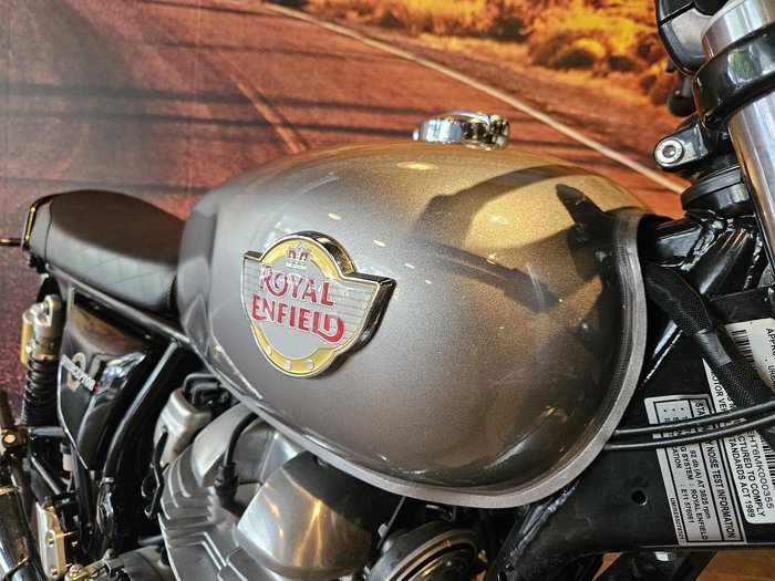 2021 Royal Enfield Interceptor 650 650 Twin Silver