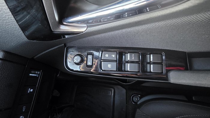 2025 Isuzu MU-X LS-U MY25.5 4X4 Dual Range Mineral White