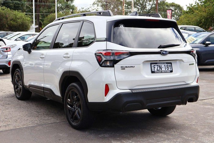 2025 Subaru Forester Sport