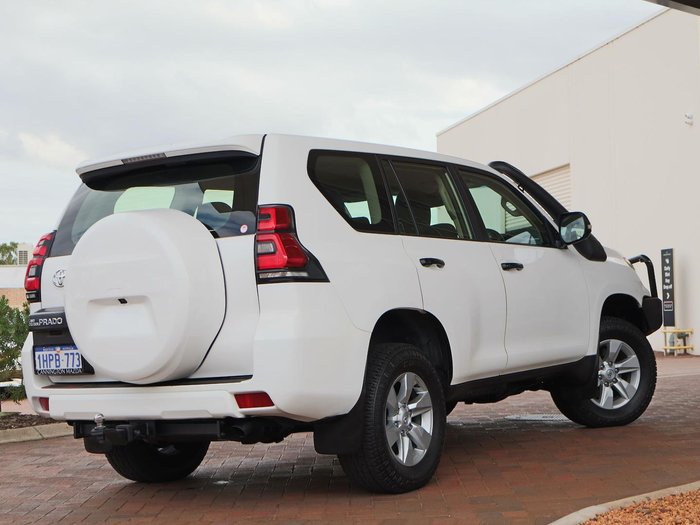 2022 Toyota Landcruiser Prado GX