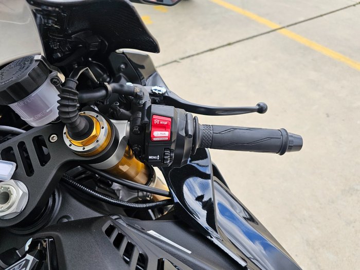 2024 Yamaha YZF-R1 M Silver