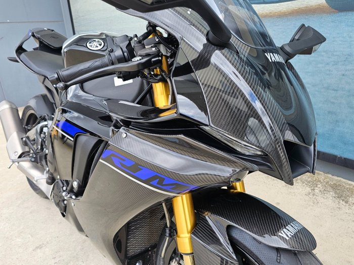 2024 Yamaha YZF-R1 M Silver