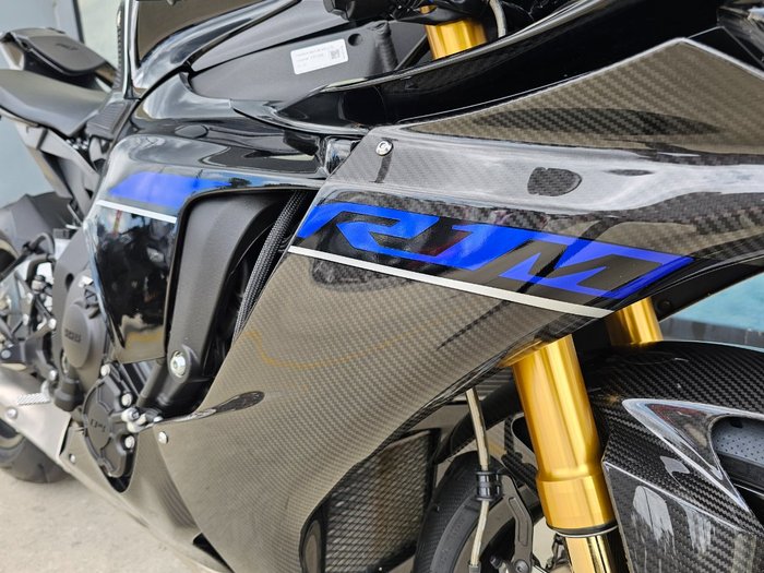 2024 Yamaha YZF-R1 M Silver