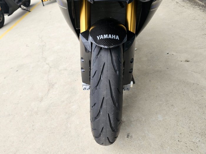 2024 Yamaha YZF-R1 M Silver