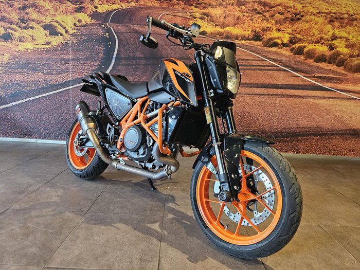 2017 KTM 690 Duke R Duke
