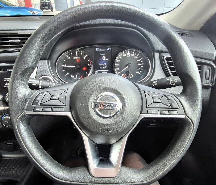 2017 Nissan X-TRAIL TS