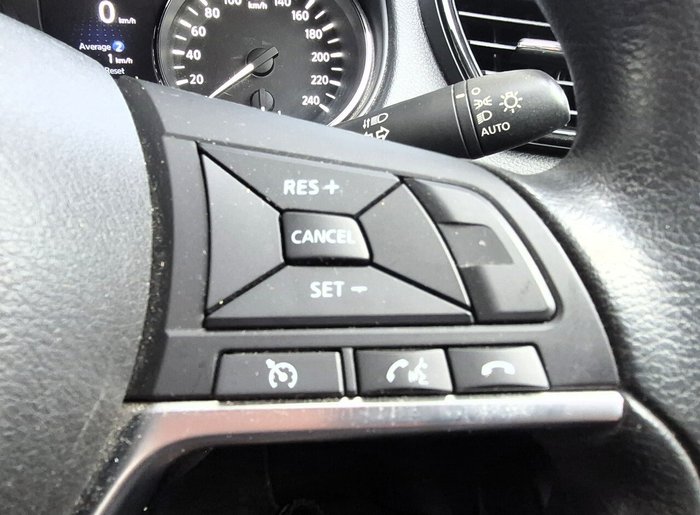 2017 Nissan X-TRAIL TS