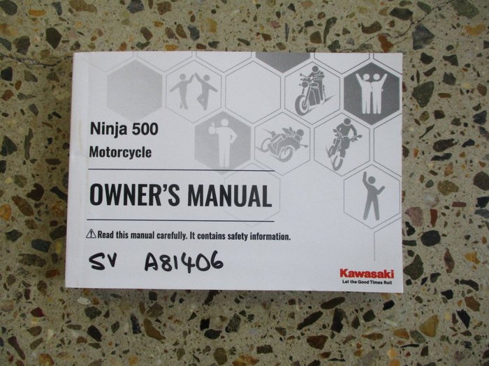 2025 Kawasaki NINJA 500 BLACK