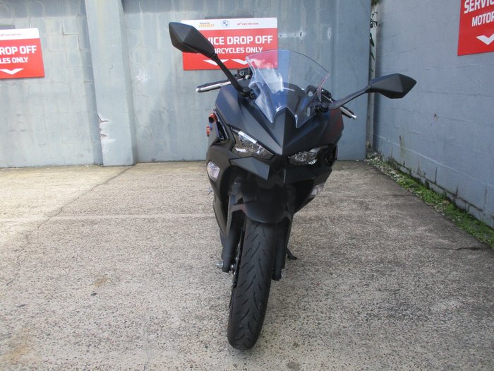 2025 Kawasaki NINJA 500 BLACK