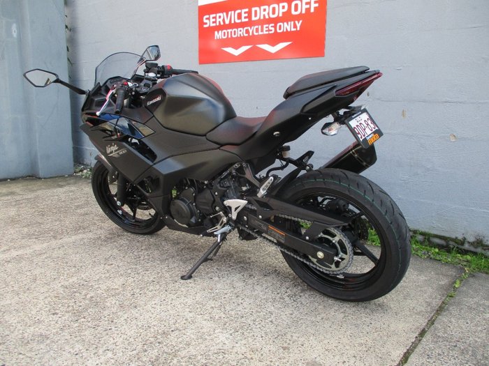 2025 Kawasaki NINJA 500 BLACK