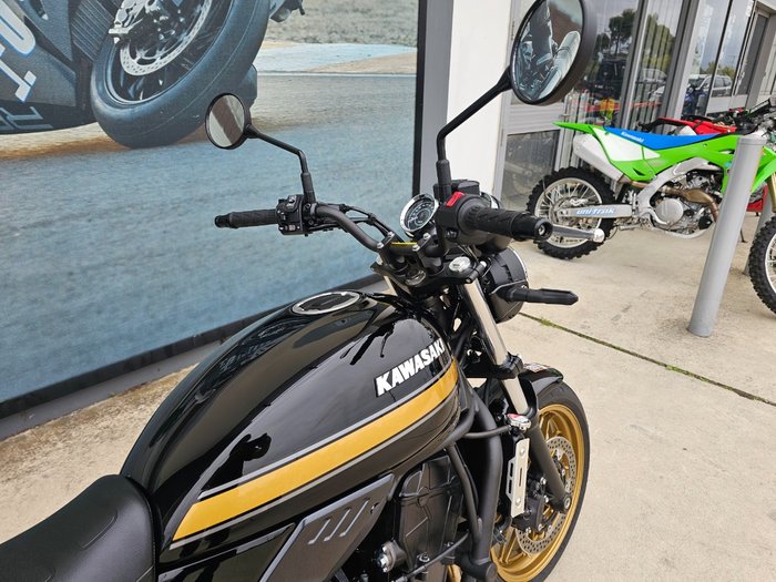 2025 Kawasaki Z650 RS Black