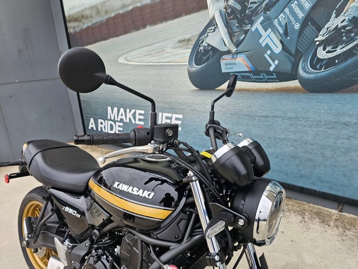 2025 Kawasaki Z650 RS Black