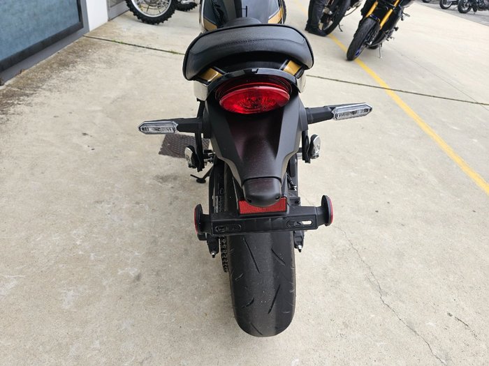 2025 Kawasaki Z650 RS Black