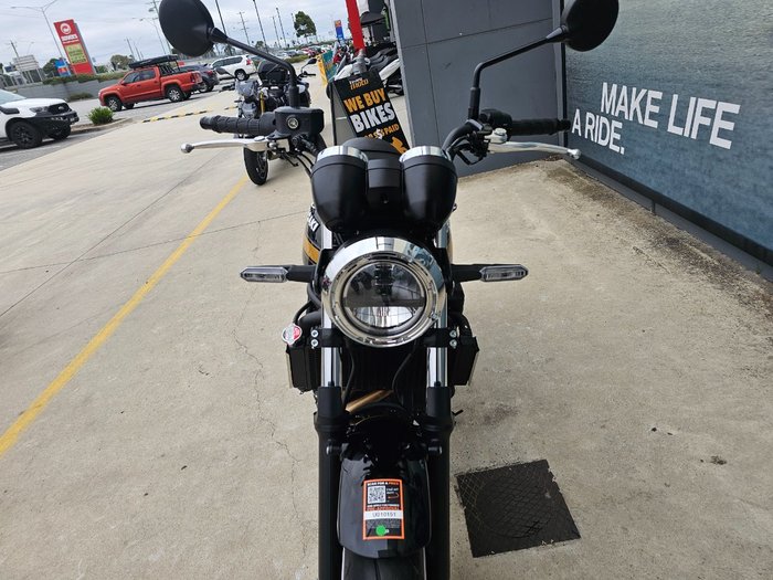 2025 Kawasaki Z650 RS Black