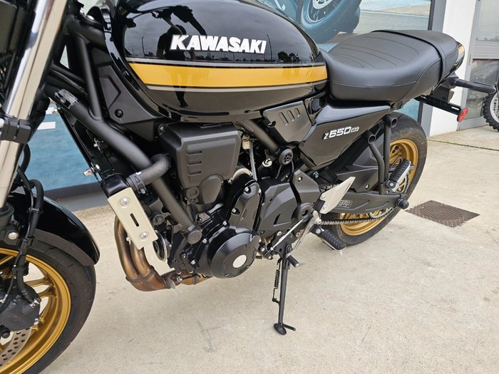 2025 Kawasaki Z650 RS Black