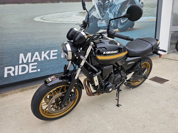 2025 Kawasaki Z650 RS Black