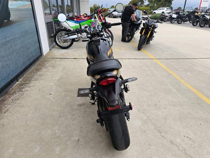 2025 Kawasaki Z650 RS Black