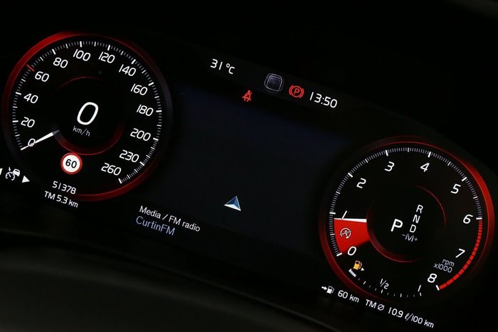 2018 Volvo XC40 T5 R-Design