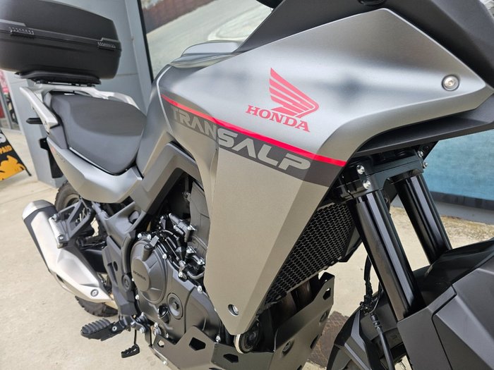 2023 Honda XL750 TRANSALP Silver