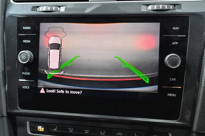 2019 Volkswagen Golf Alltrack 132TSI Premium 7.5 MY19.5 Four Wheel Drive Pure White