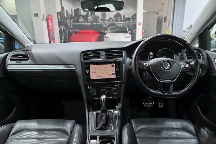 2019 Volkswagen Golf Alltrack 132TSI Premium 7.5 MY19.5 Four Wheel Drive Pure White