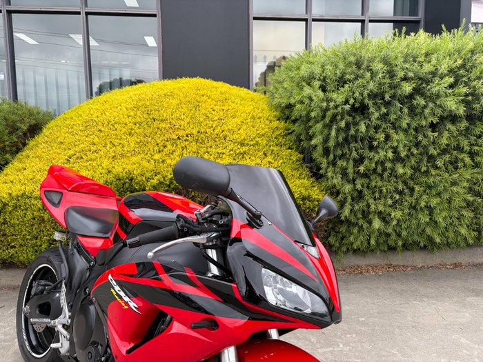 2007 Honda CBR1000RR (FIREBLADE)