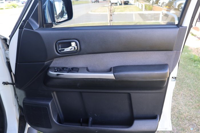 2013 Nissan Patrol ST