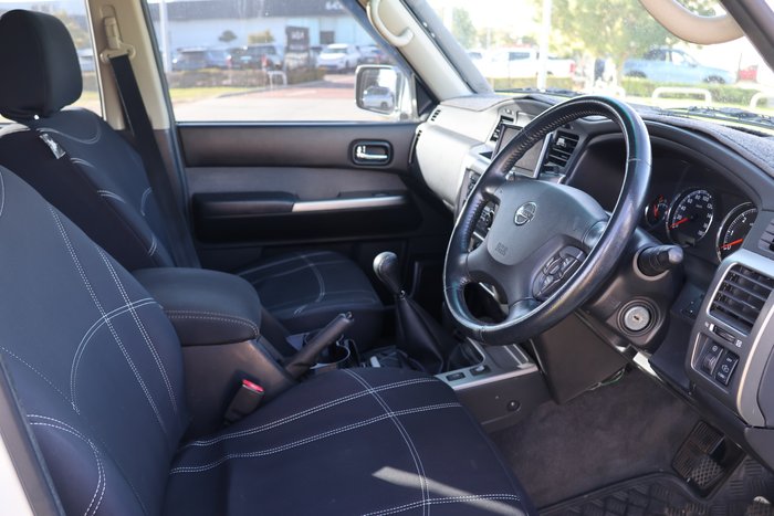 2013 Nissan Patrol ST