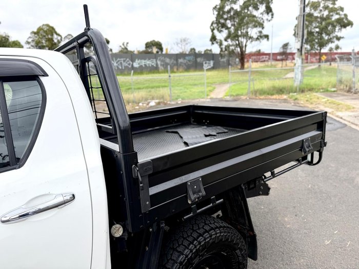 2017 Toyota Hilux SR GUN126R 4X4 Dual Range Glacier White
