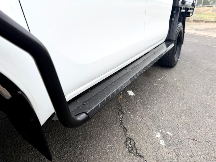 2017 Toyota Hilux SR GUN126R 4X4 Dual Range Glacier White