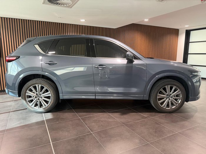 2026 Mazda CX-5 G25 Akera