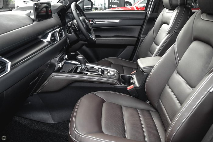 2026 Mazda CX-5 G25 Akera