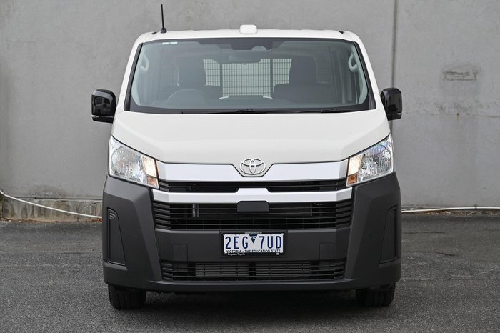 2025 Toyota Hiace GDH300R French Vanilla
